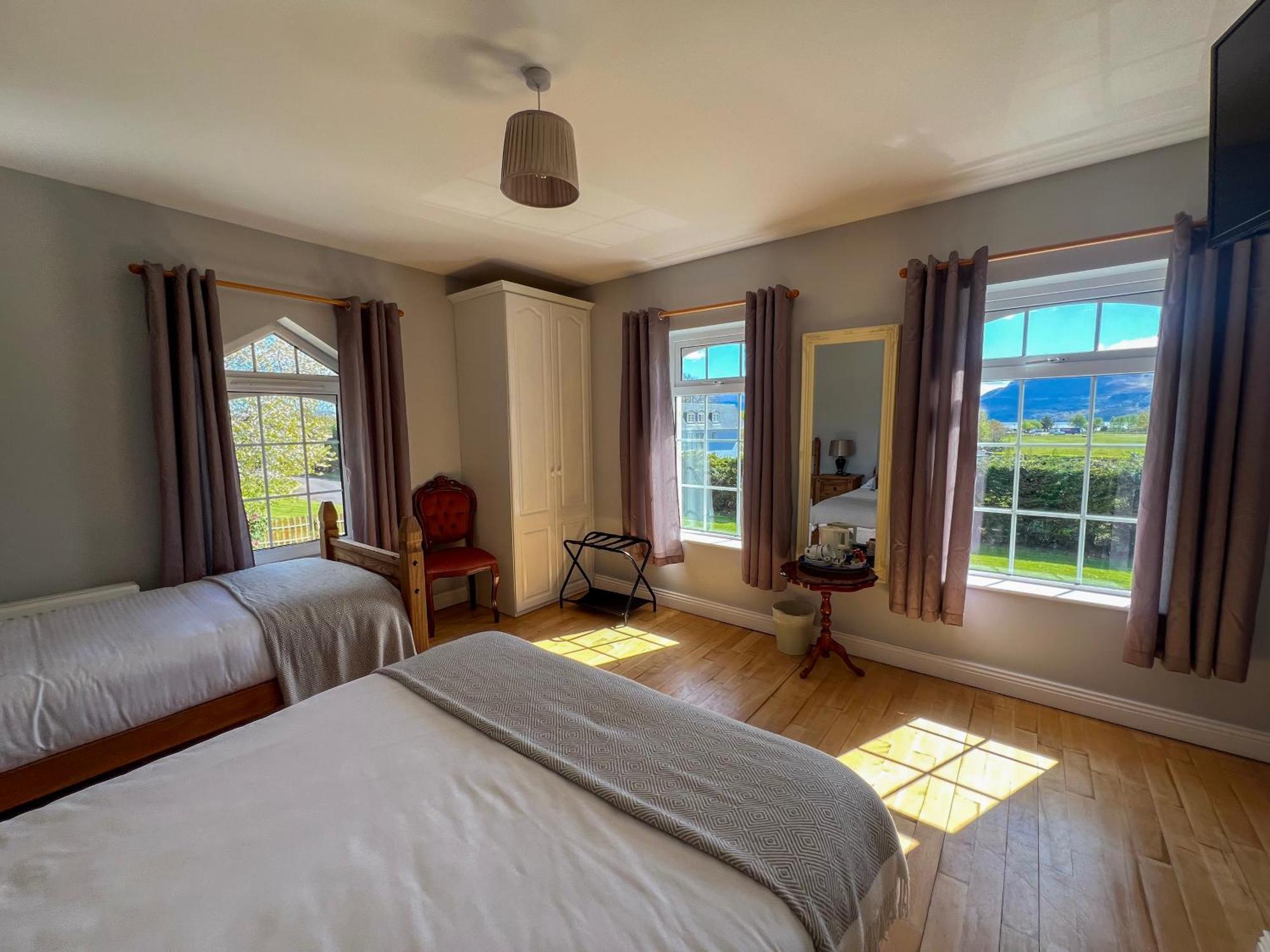 Woodville Lodge Guesthouse Killarney Buitenkant foto